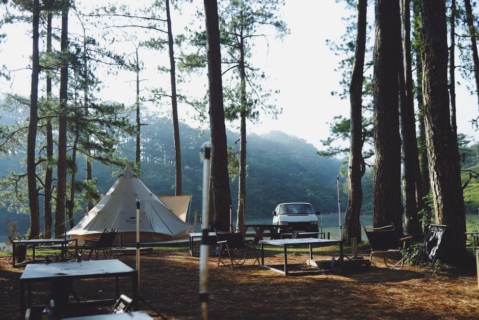 lakeside camping morning